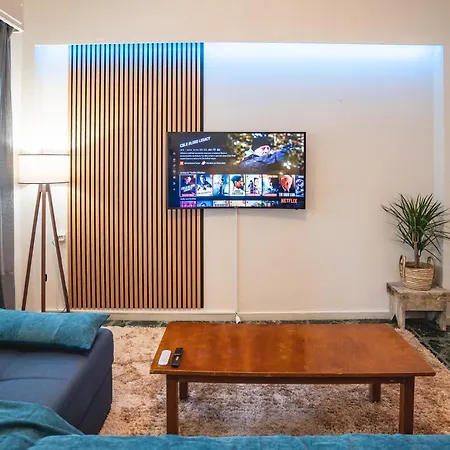 105 Sq.m. Near Center Apartamento *