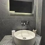 105 Sq.m. Near Center * باترا
