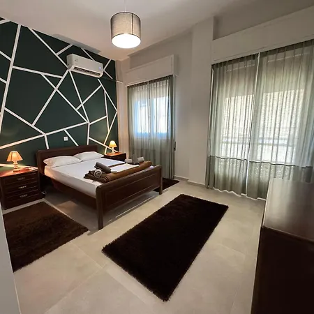 105 Sq.m. Near Center Апартаменты Патра