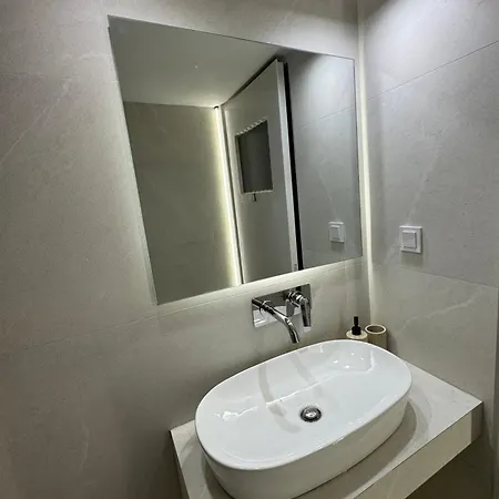 105 Sq.m. Near Center Апартаменты Патра