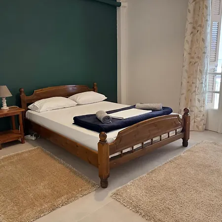 Apartment 105 Sq.m. Near Center