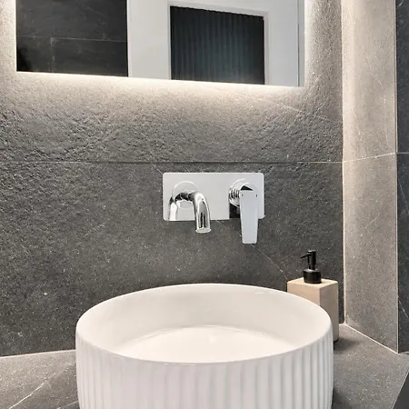 105 Sq.m. Near Center