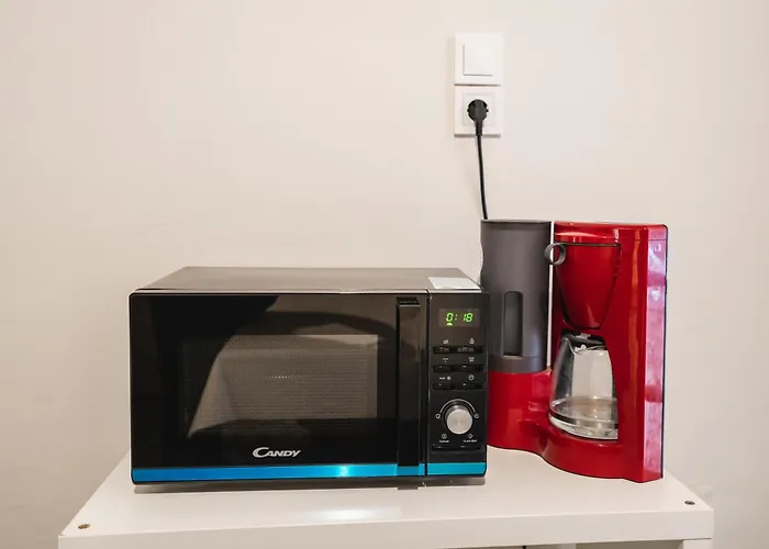 105 Sq.m. Near Center 아파트 *