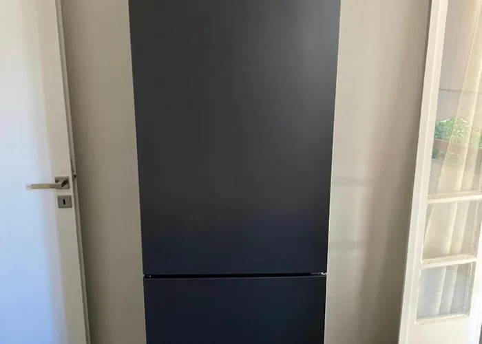 105 Sq.m. Near Center 아파트 *